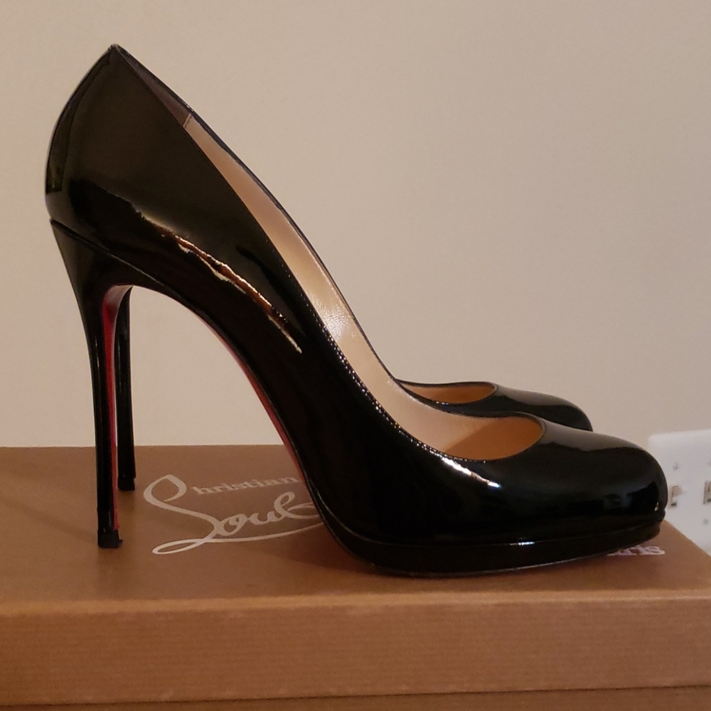 Christian Louboutin Filo Size 40.5